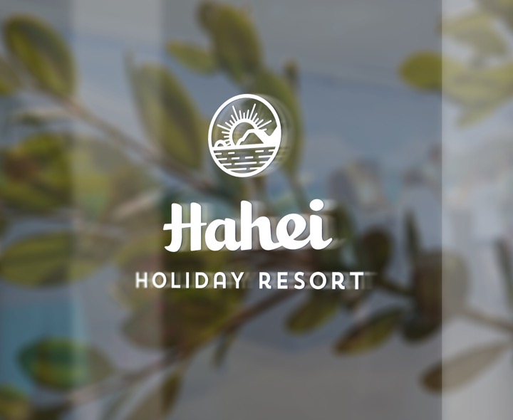 Hahei-logo-glass-door